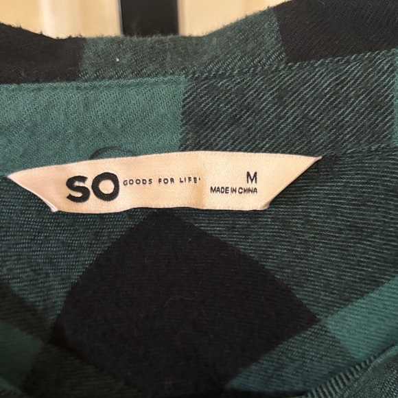 SO Green and Black Plaid Shirt - Picture 2 of 4
